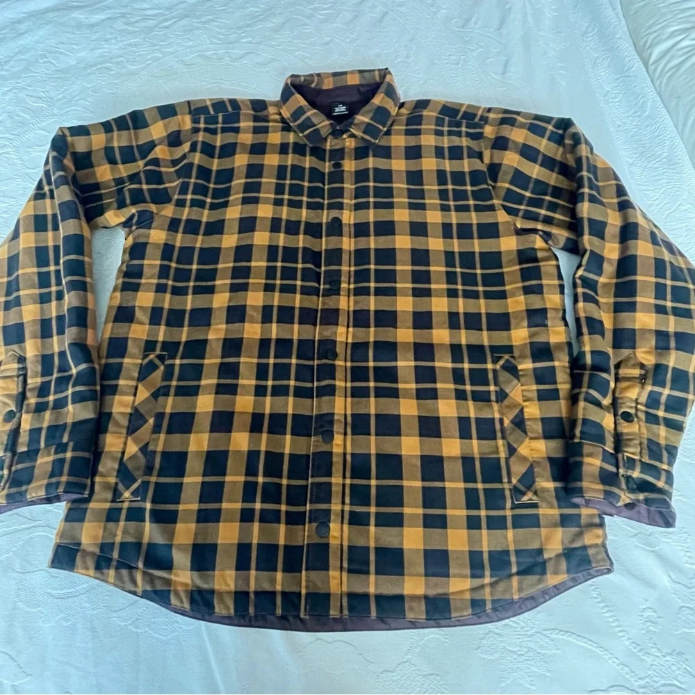 The North Face Reversible‎ Insulated Flannel jacket